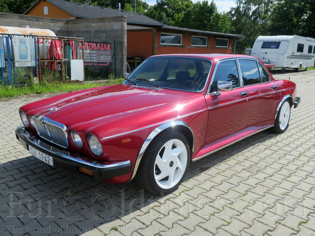 Prodám Jaguar XJ 6 4.2 i 151 kW 