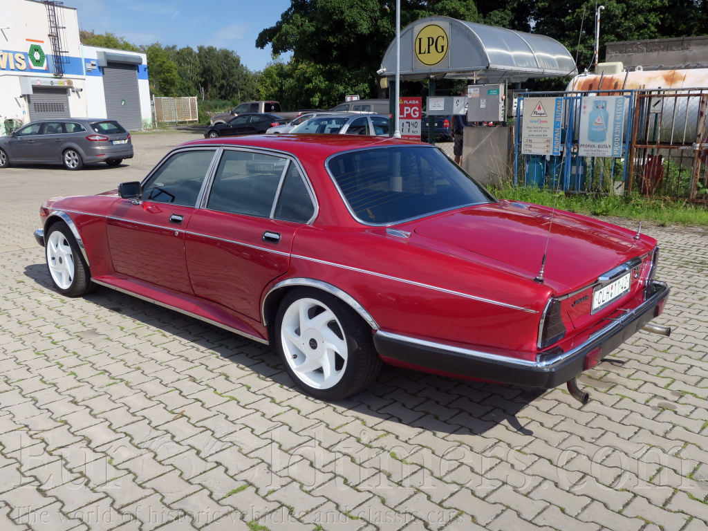 Prodám Jaguar XJ 6 4.2 i 151 kW 
