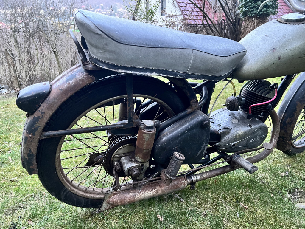 Motocykl ČZ 125