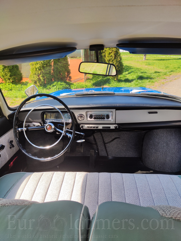 Tatra 603