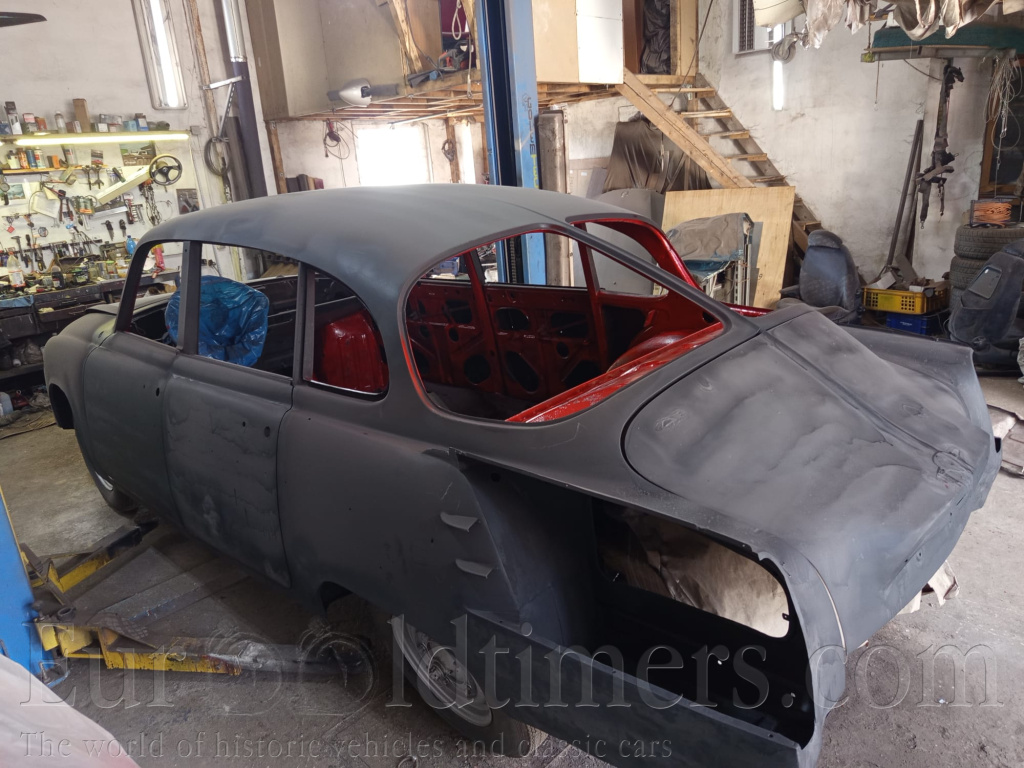 TATRA 603