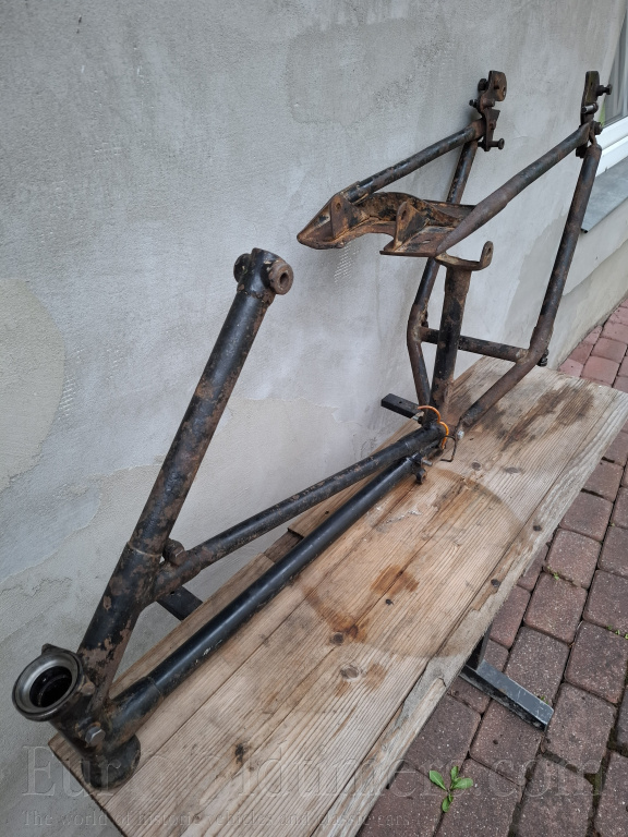 Ariel 1929 frame 
