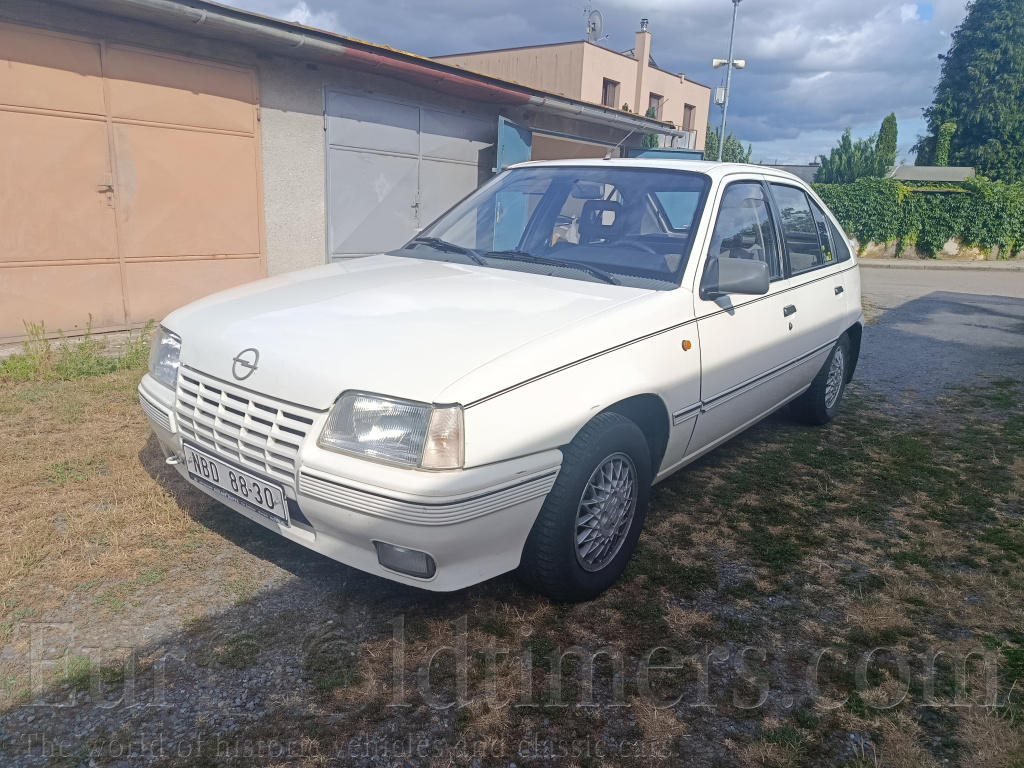 Opel Kadett E 1.6 D /testace HV/