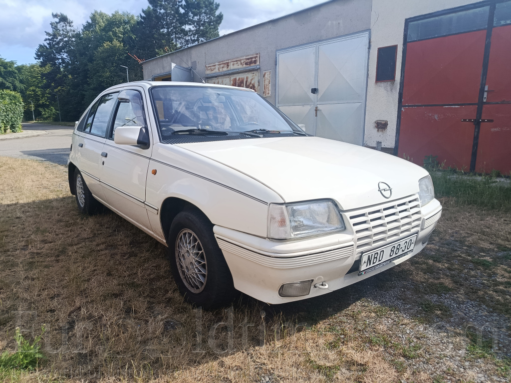 Opel Kadett E 1.6 D /testace HV/