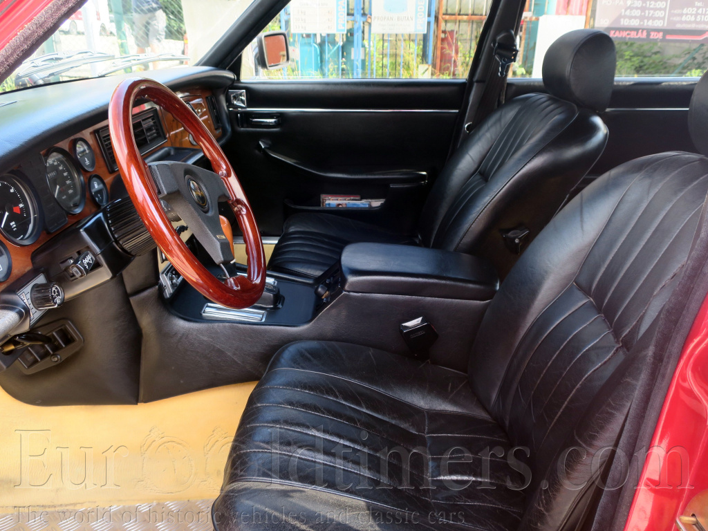 Prodám Jaguar XJ 6 4.2 i 151 kW 