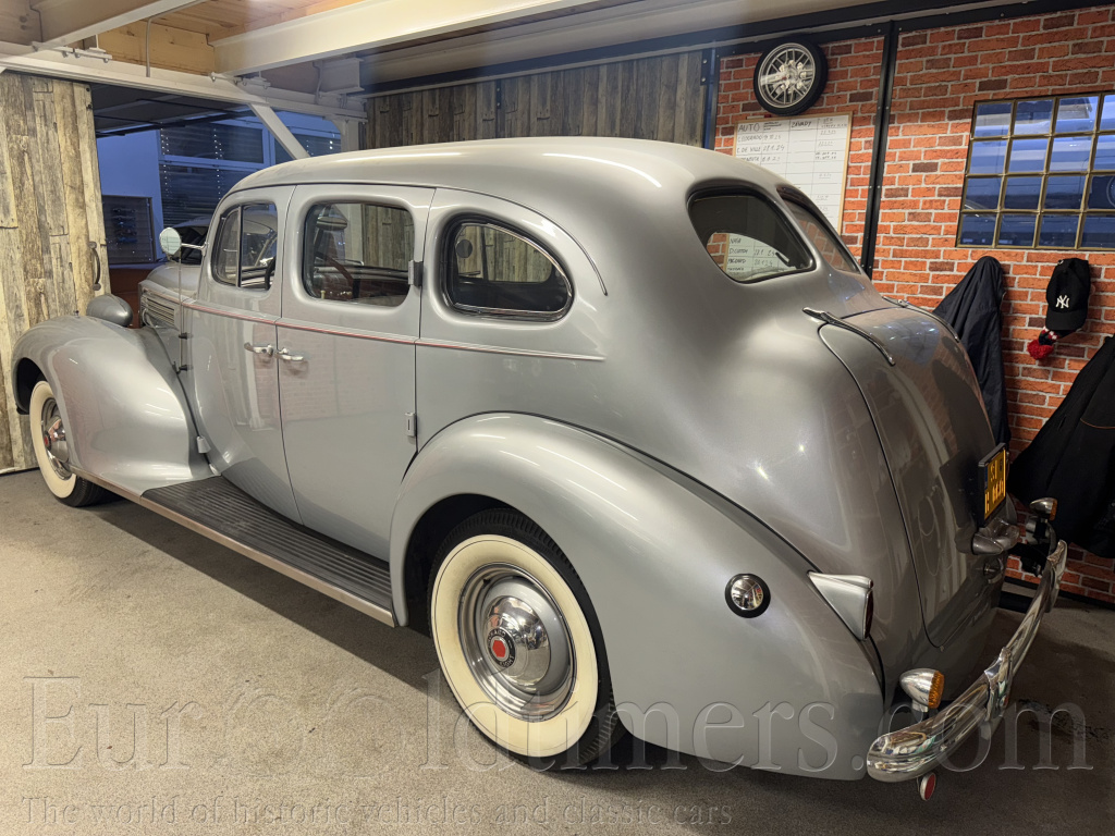 Packard Touring Eight 1938