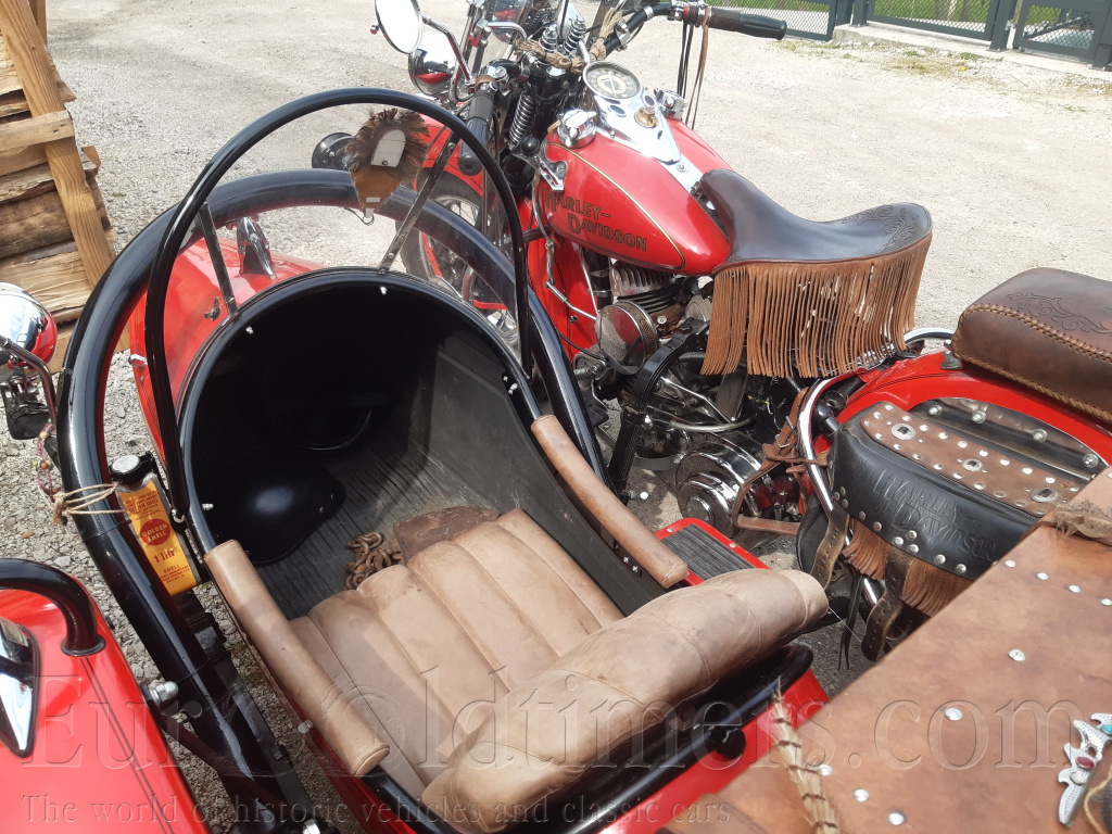 Harley Davidson+ sidecar WLC 750c