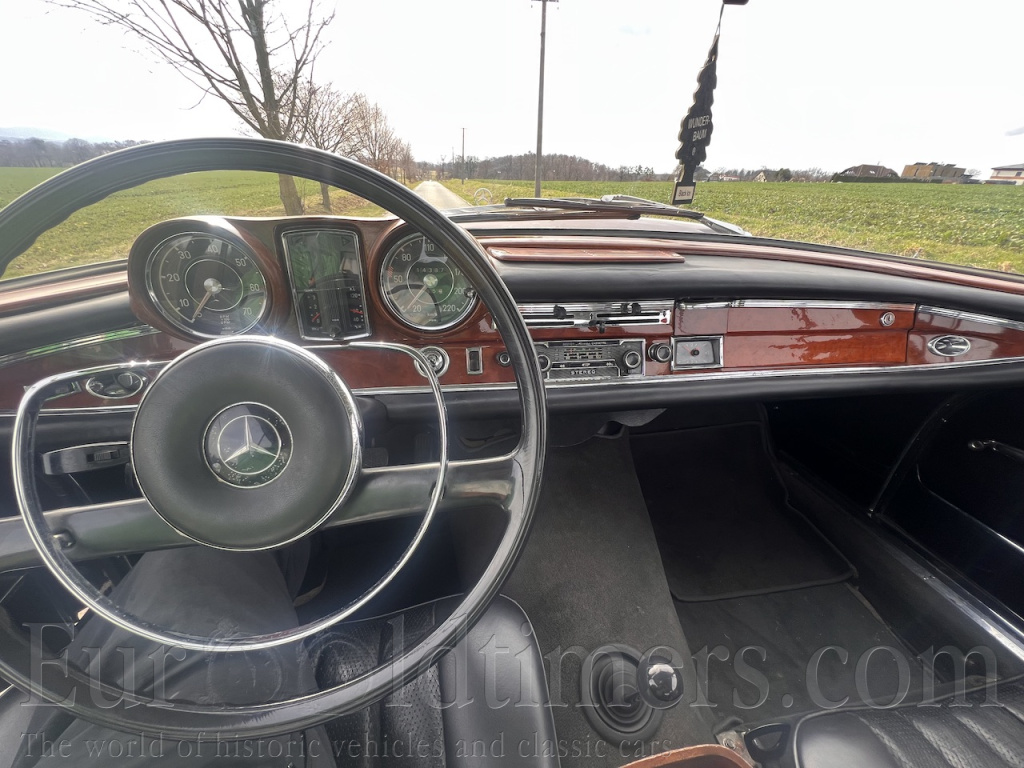 Mercedes 250 SE/C 1965 (W111) 