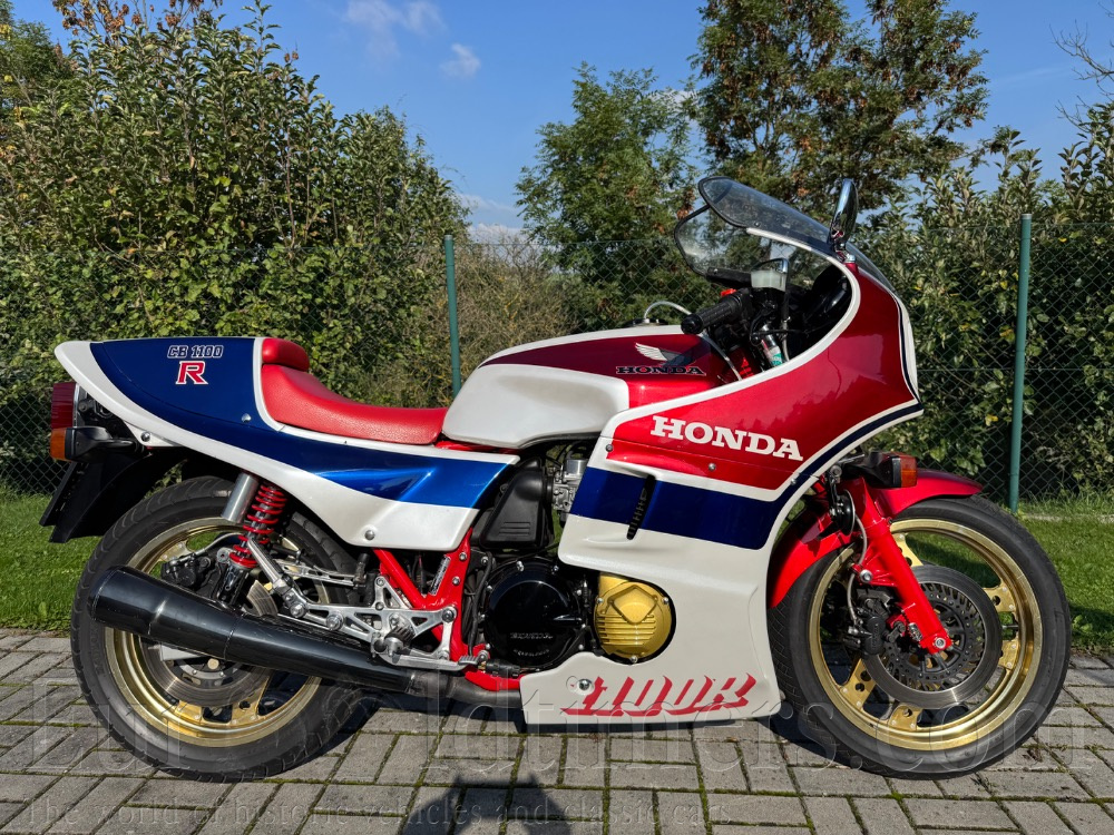 Honda CB 1100R SC08