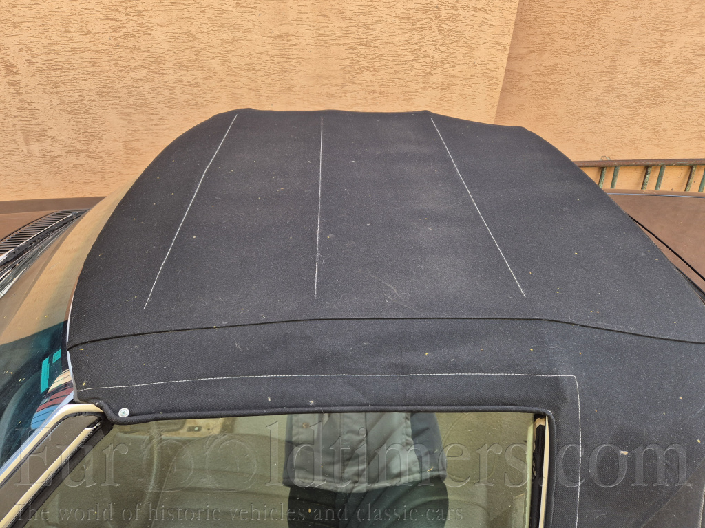 Mercedes Benz SL380 W107