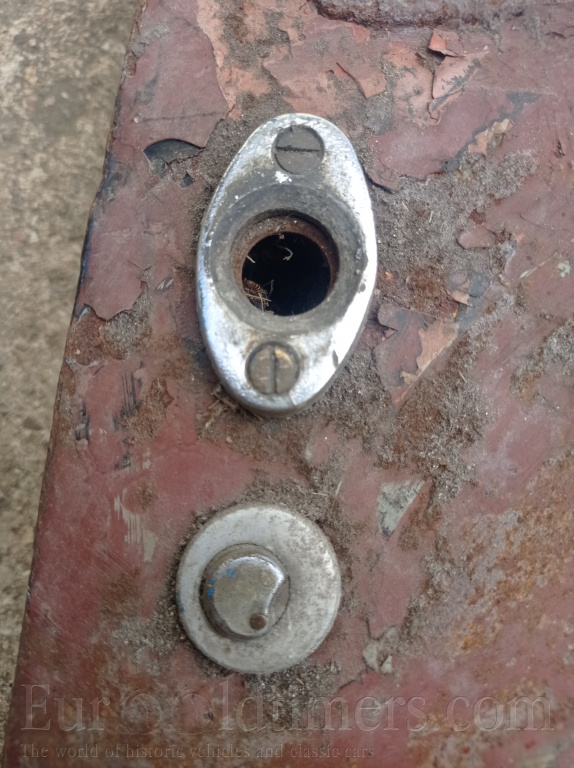 Dveře za odvoz, nebo symbolický poplatek