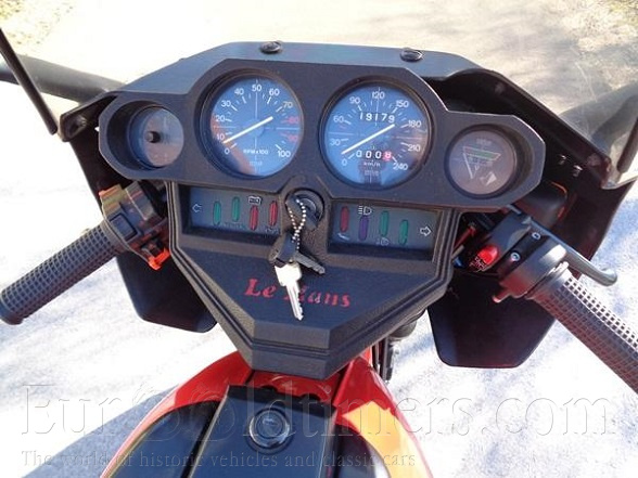 Moto Guzzi 850 Le Mans