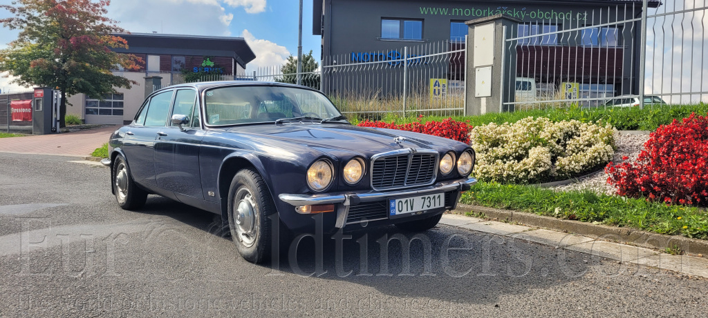 Jaguar XJ6 4.2l Long Manuál