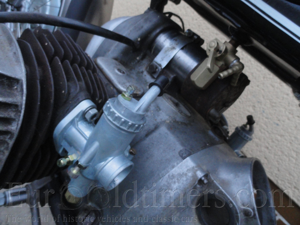 BMW R6, rok 1937, vyrobeno jen 1850kusů 