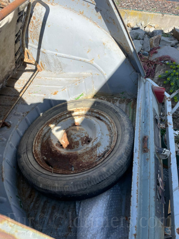 Citroen 2CV AZ