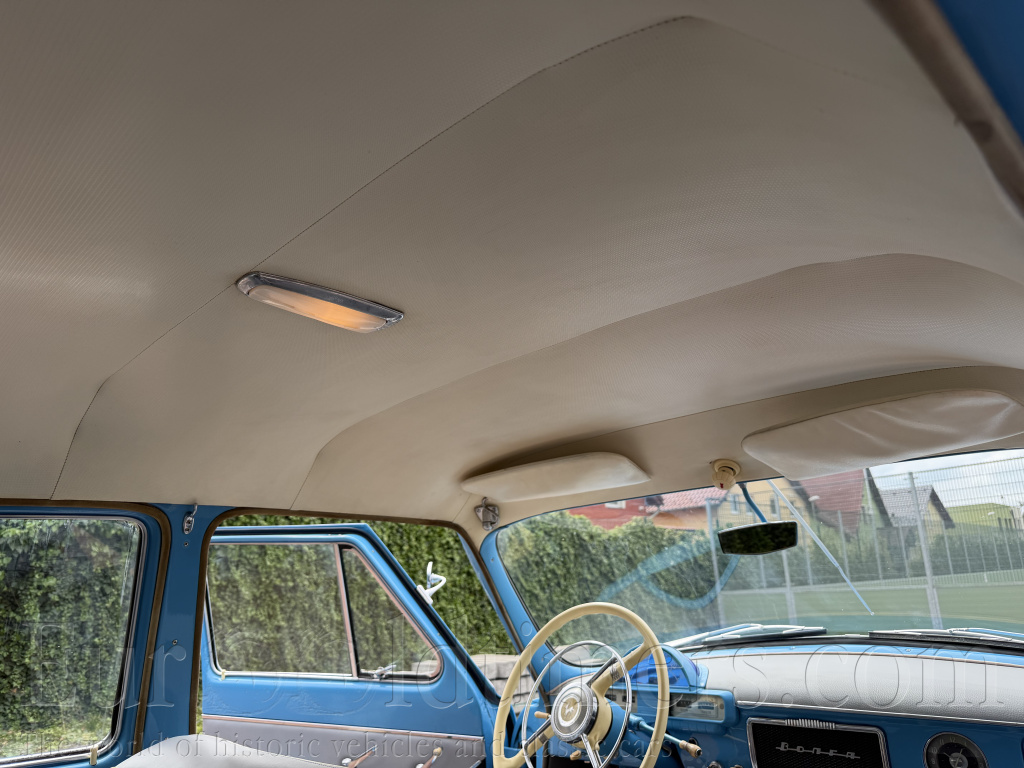 Volha Gaz 21, top