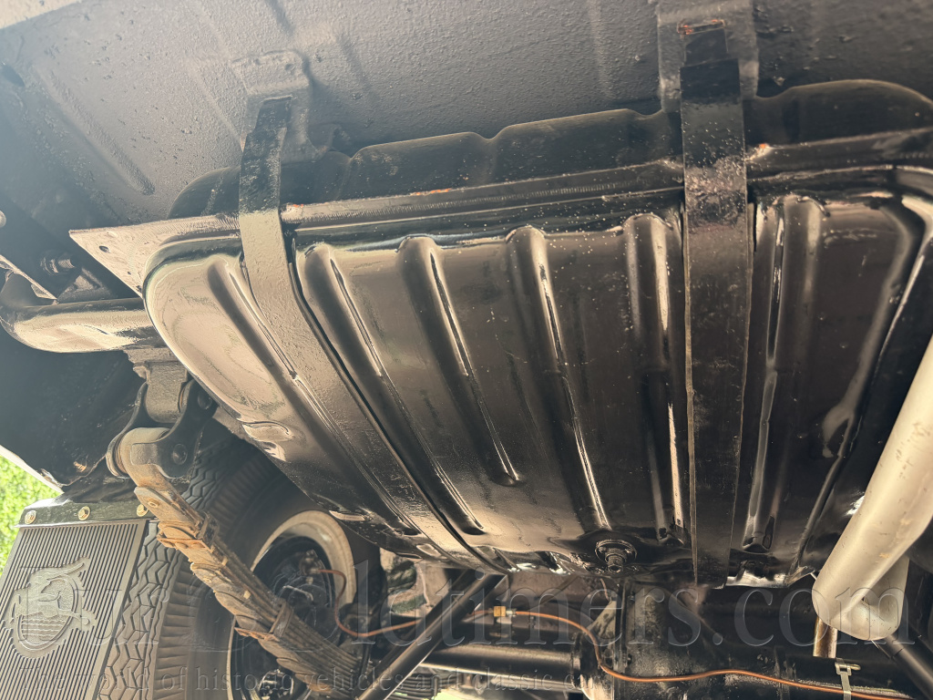 Volha Gaz 21, top