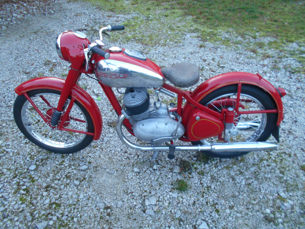Jawa 350/18 pérák