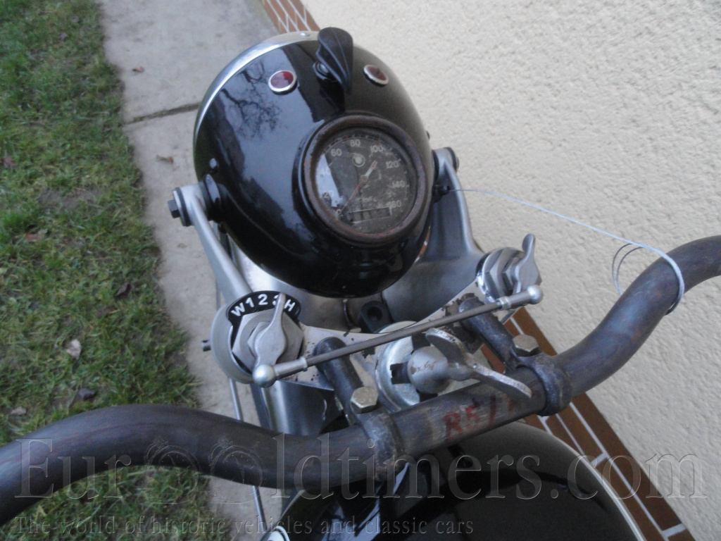 BMW R6, rok 1937, vyrobeno jen 1850kusů 