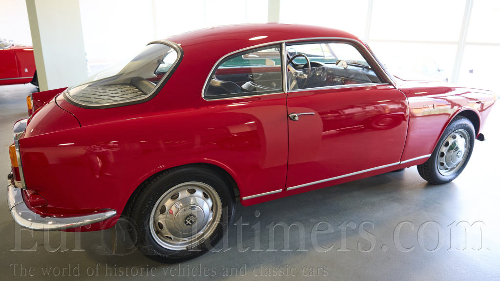  Alfa Romeo Giulietta Sprint 1300 