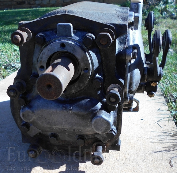 Mercedes Benz W115 převodovka