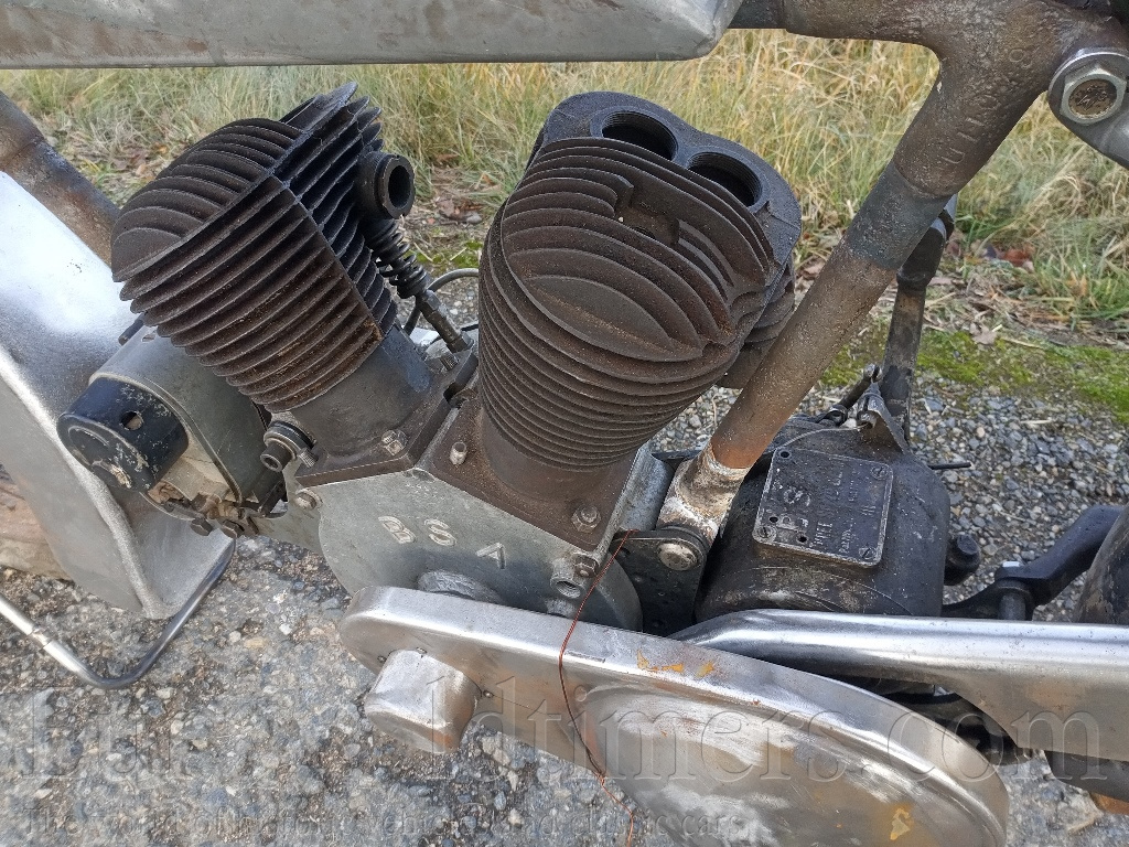 BSA 770 Model E27 Light