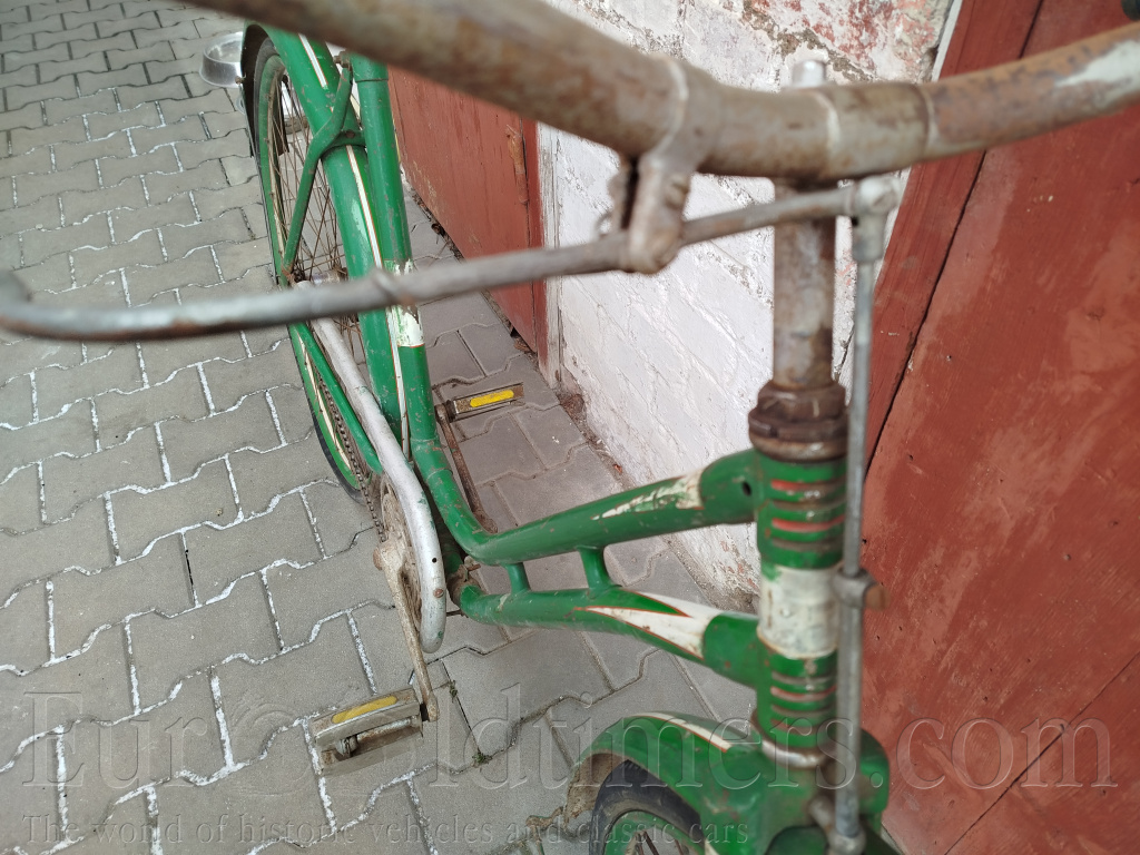 Jízdní kolo Ahoj, Ogar, Autfit