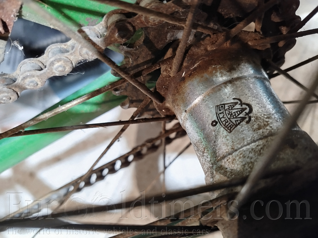 Jízdní kolo Ahoj, Ogar, Autfit