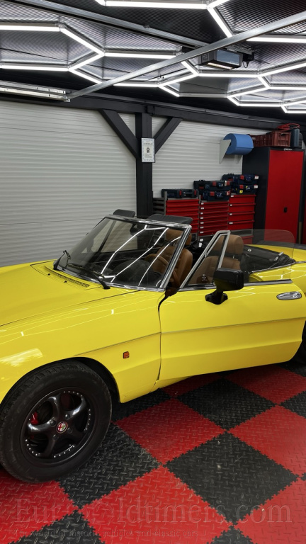 Alfa Romeo Spider 2.0 1989