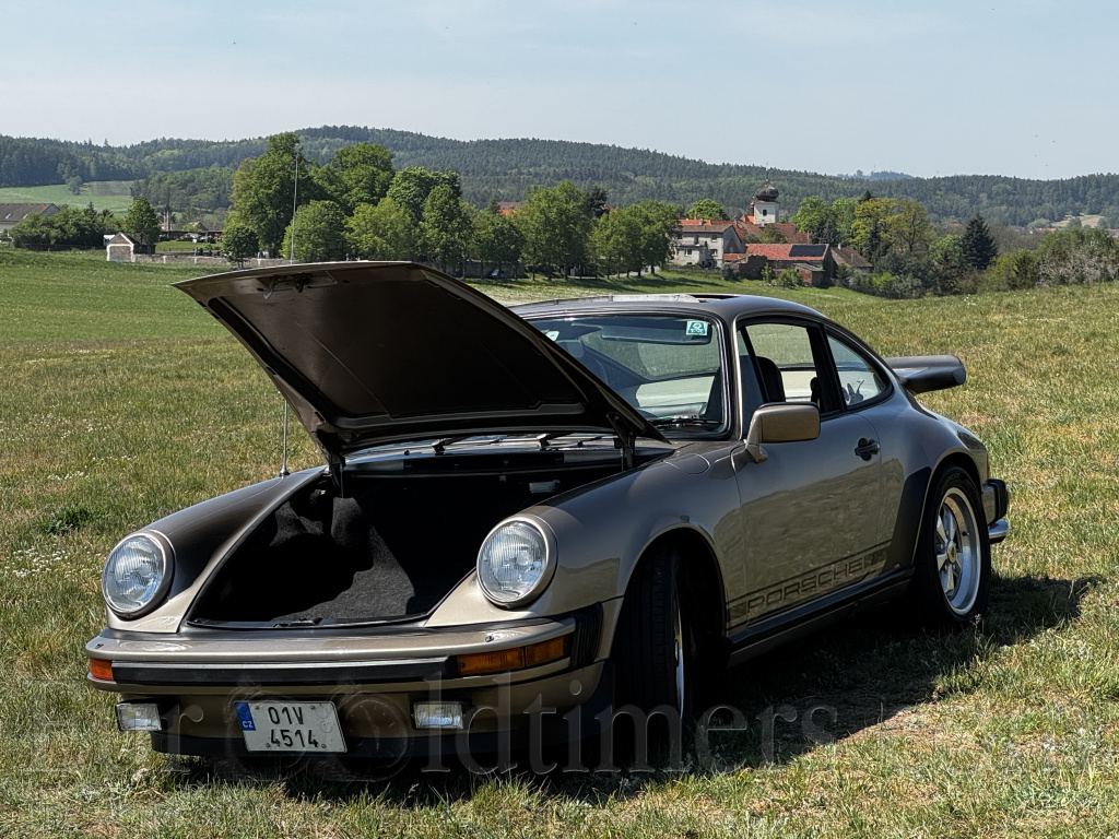 1982 Porsche 911 SC by the owner