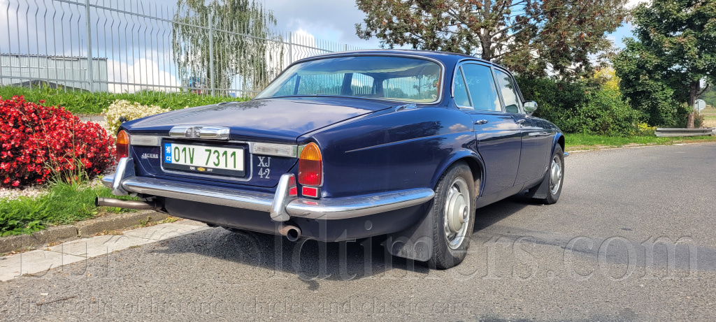 Jaguar XJ6 4.2l Long Manuál