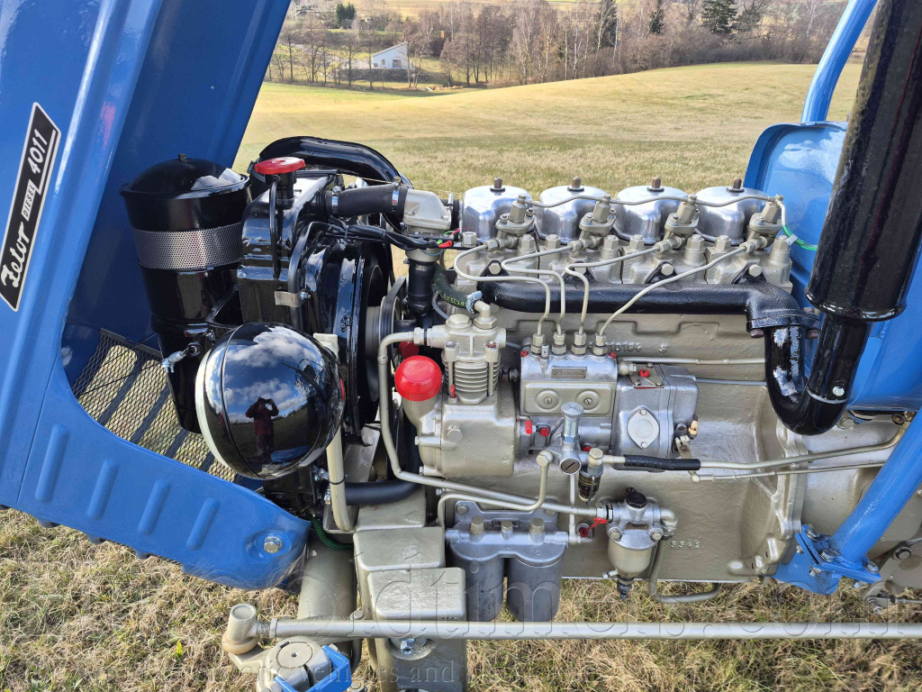 ZETOR 4011, unikátní výrobní číslo 2 