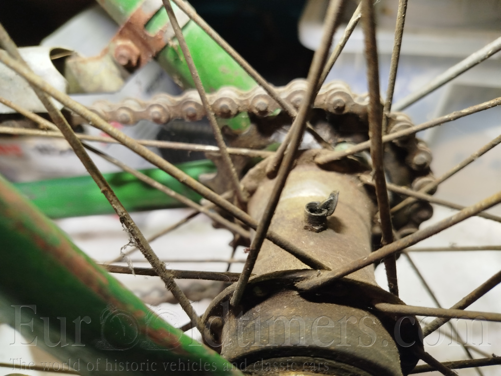 Jízdní kolo Ahoj, Ogar, Autfit