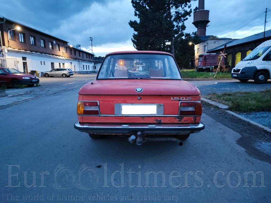 BMW 1502 coupé před renovací s Tp