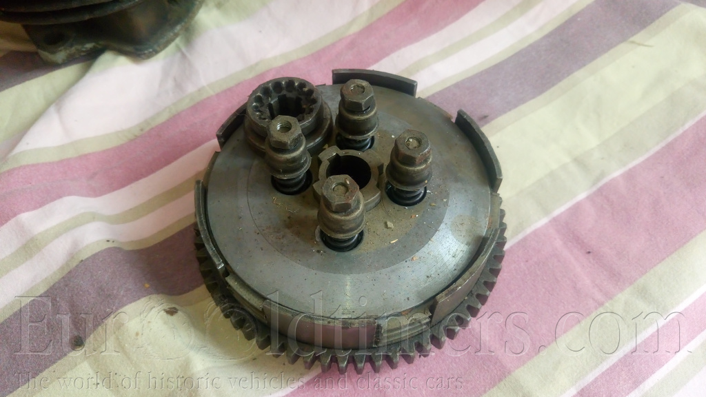 ČZ 250 Sport předvalečna