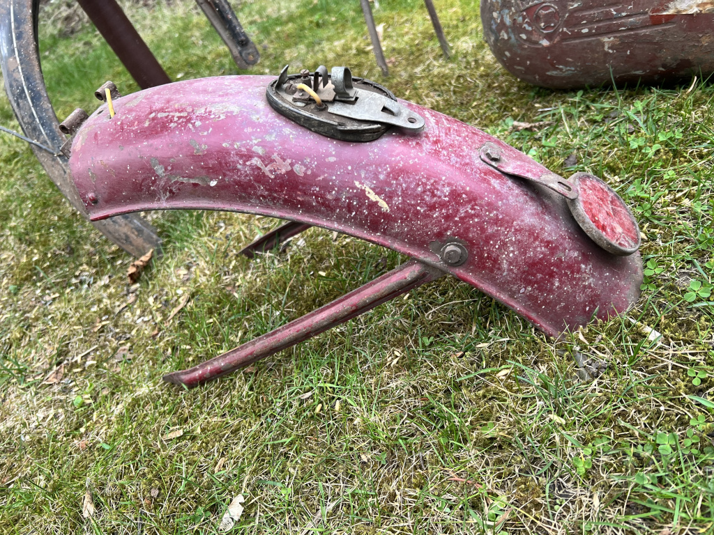 Jawa / ČZ díly – vidlice, kola, blatníky