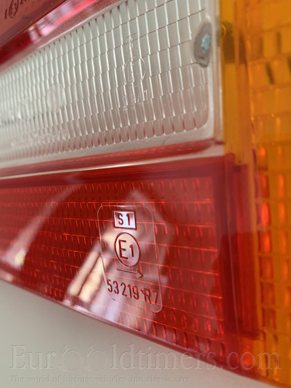 Zadní světlo na BMW 1602 -2002