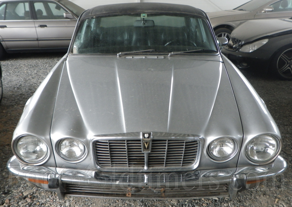Jaguar XJ12