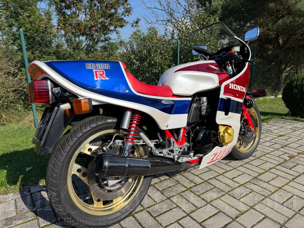 Honda CB 1100R SC08