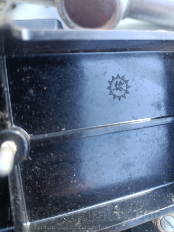 Škoda pojistková skříňka