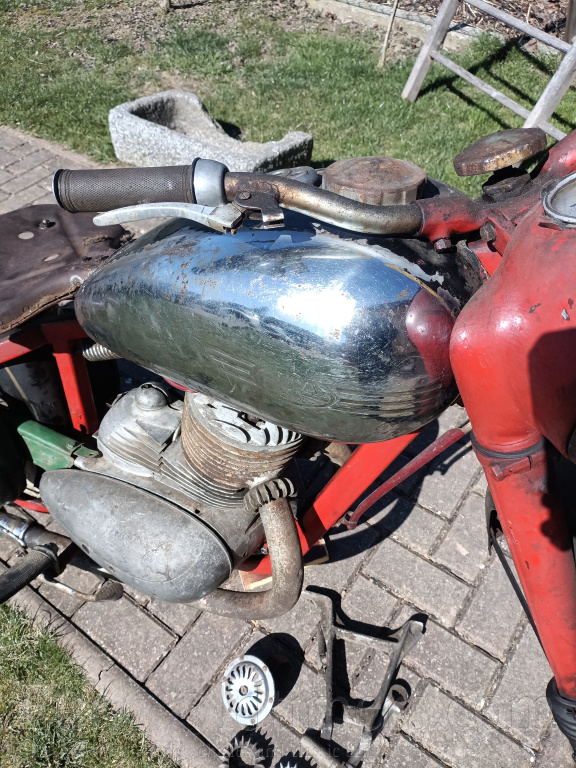 Jawa 250 Pérák 