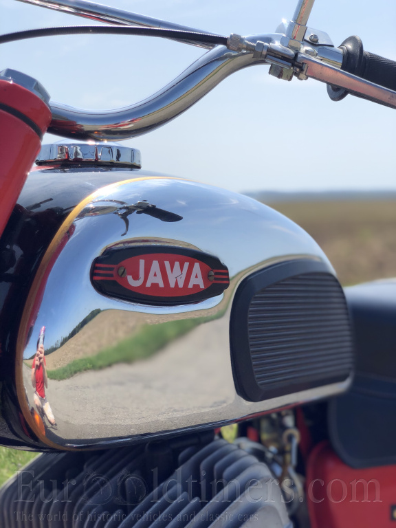 Jawa California 