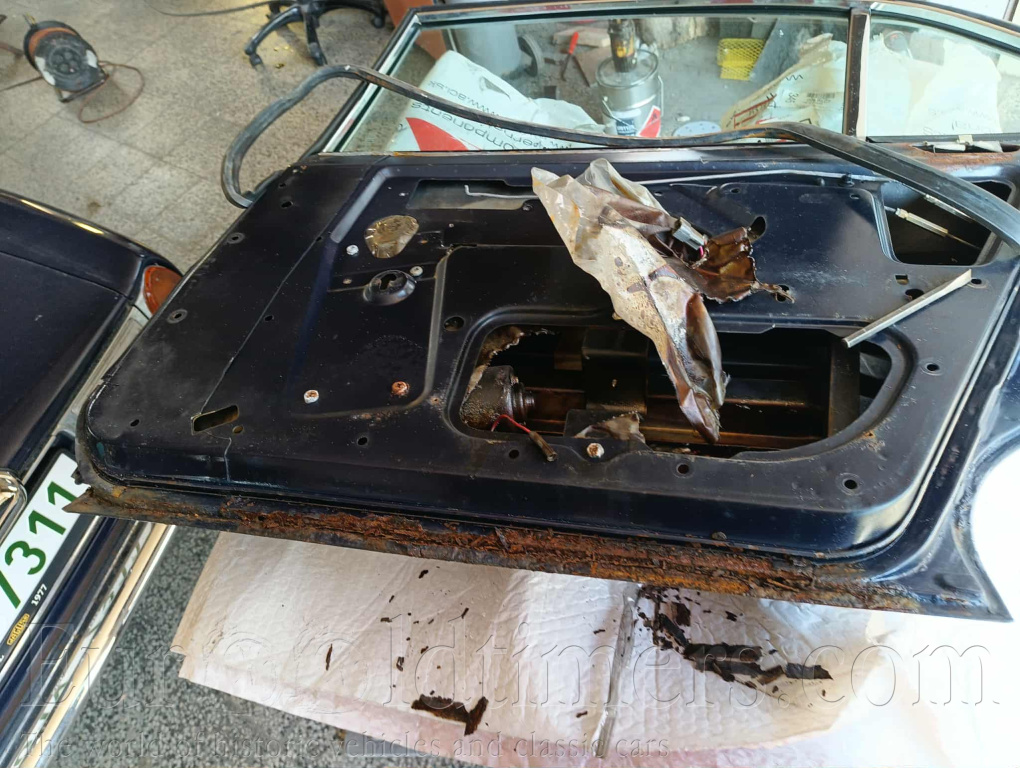 Jaguar XJ6 4.2l Long Manuál