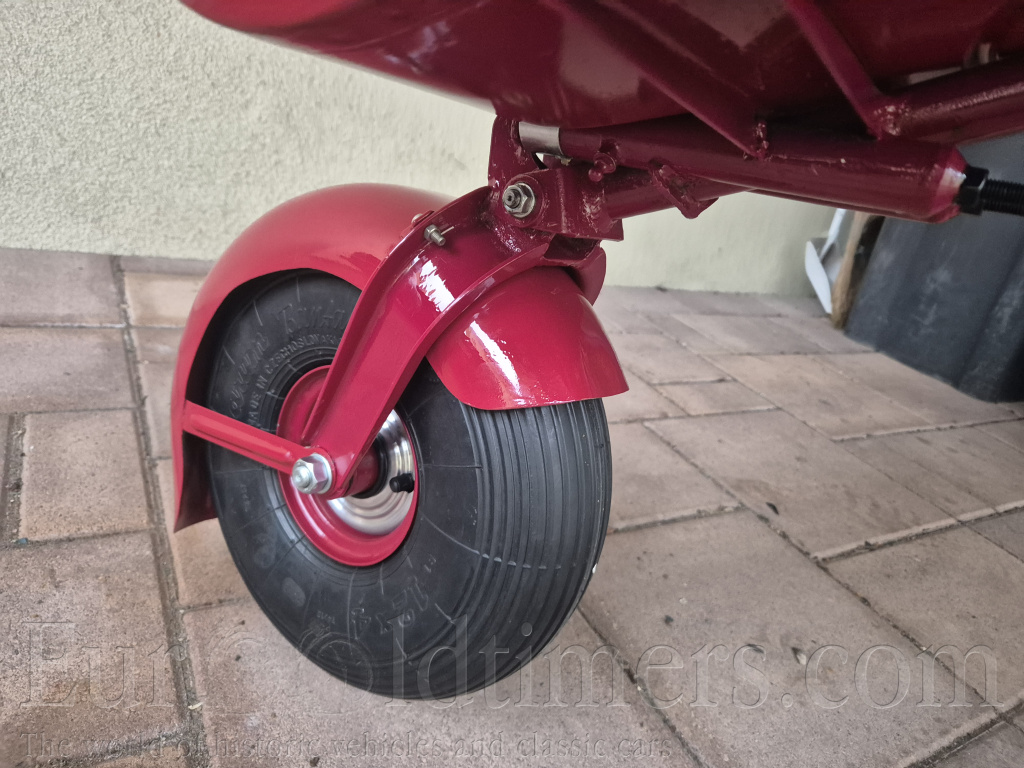 Navesny vozik PAV 40