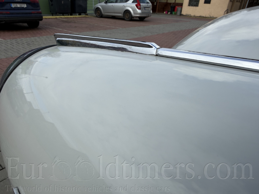 Volha Gaz 21, originální stav, top