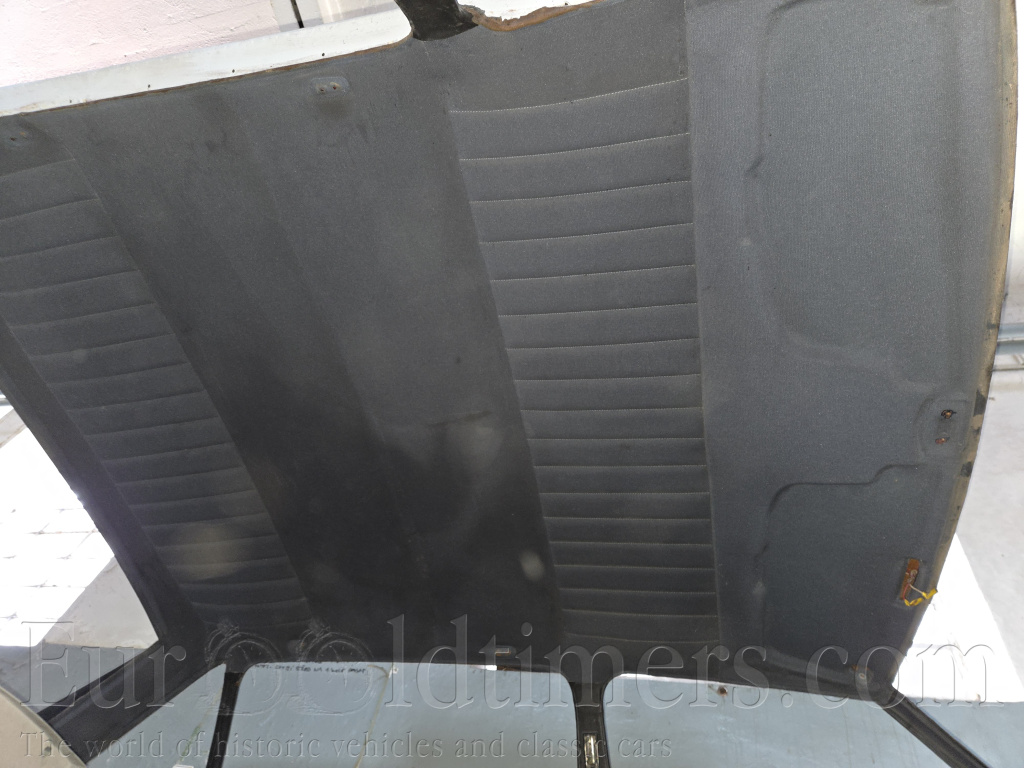 Tatra 613-1 (3) s TP