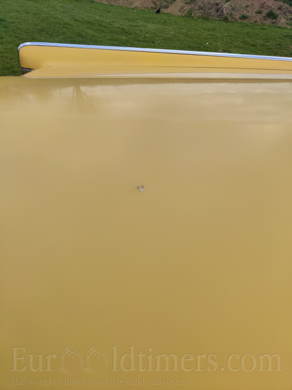 Lincoln continental coupe mark III