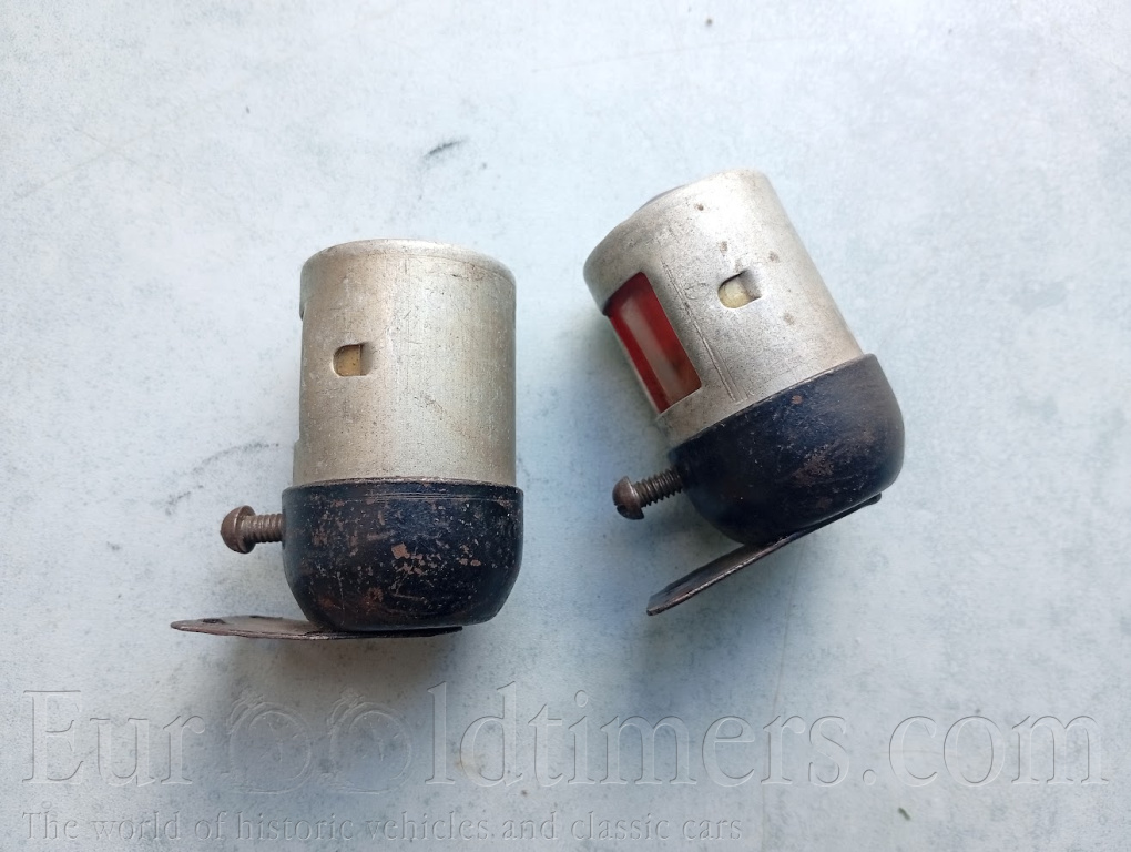 Předválečné zadní světlo s osvětlením SP