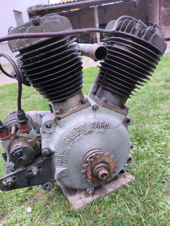 Rene Gillet motor