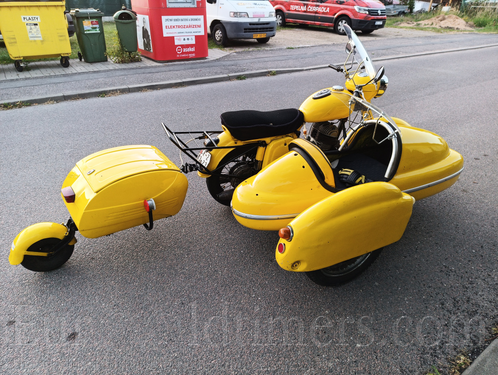 Jawa 350 ČZ 361 (1960) sajdkára+páv